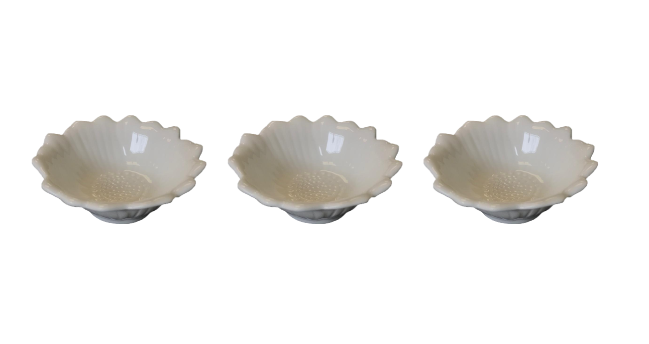 Small Porcelain Appetiser Sauce Dish Bowl 9 cm Pack of 3 Assorted Designs 7523 (Parcel Plus Rate)